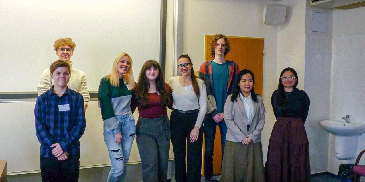 Naši žáci reprezentovali školu na Studentské konferenci Ostravské univerzity